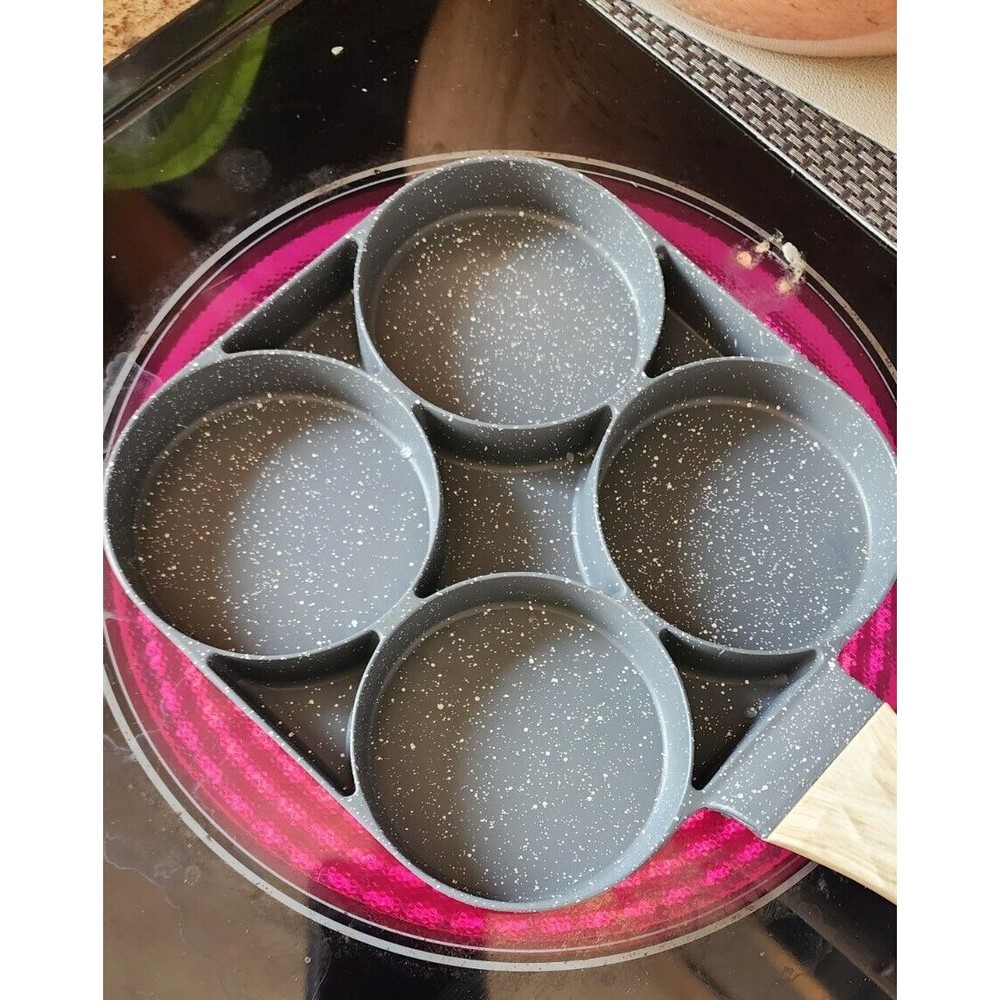 Non-Stick Frying Pan Divided x4 Egg Omelette Pancake Skillet Brand New Free Ship - Picture 3 of 4